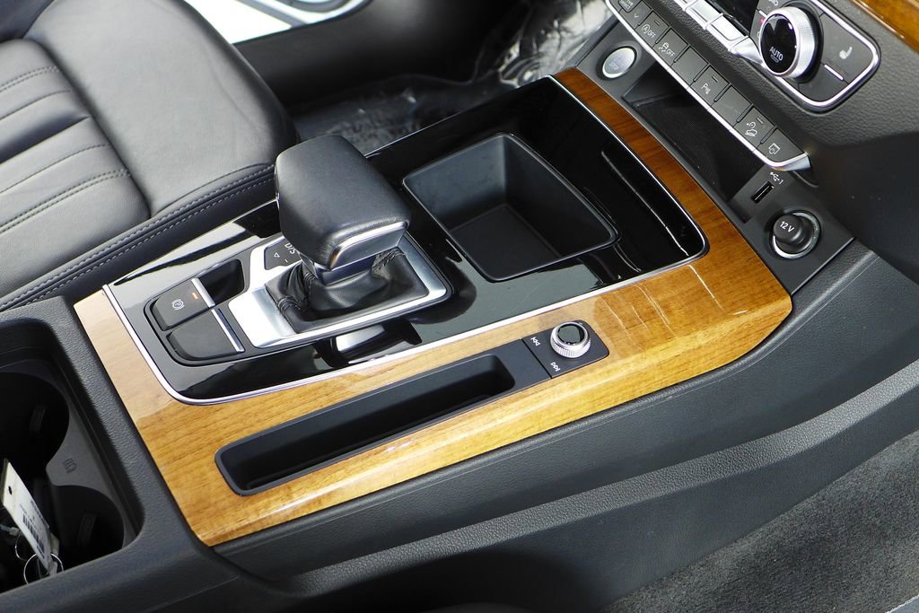 Used 2023 Audi Q5 2.0T Premium AWD/4WD image 15