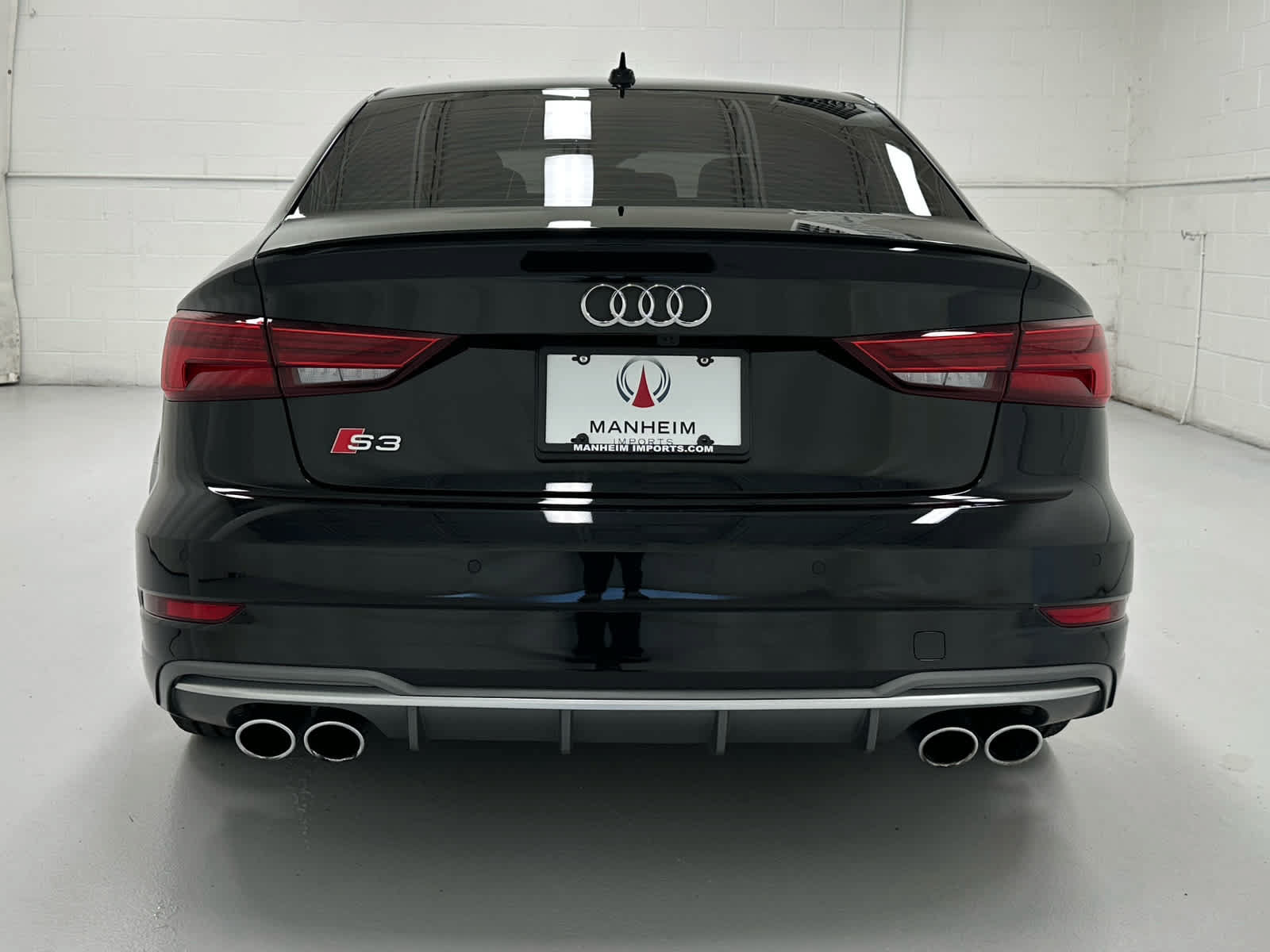 Used 2020 Audi S3 Premium Plus w/ Premium Plus Package AWD/4WD image 7