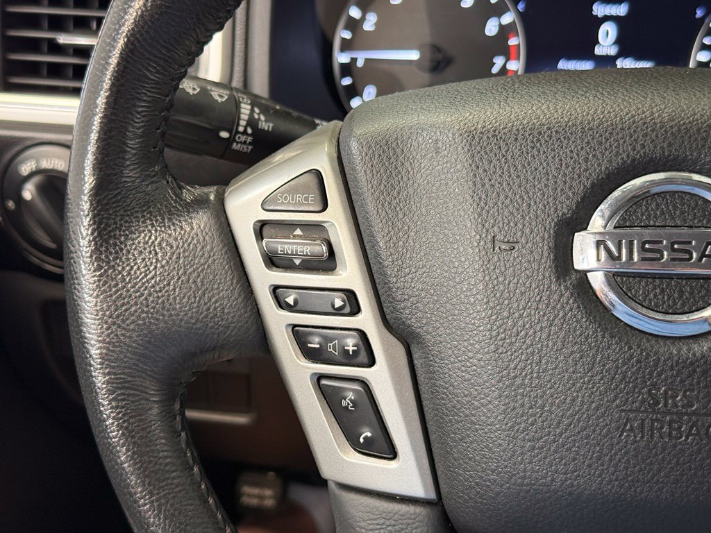 Used 2021 Nissan Titan SV w/ SV Convenience Package AWD/4WD image 9