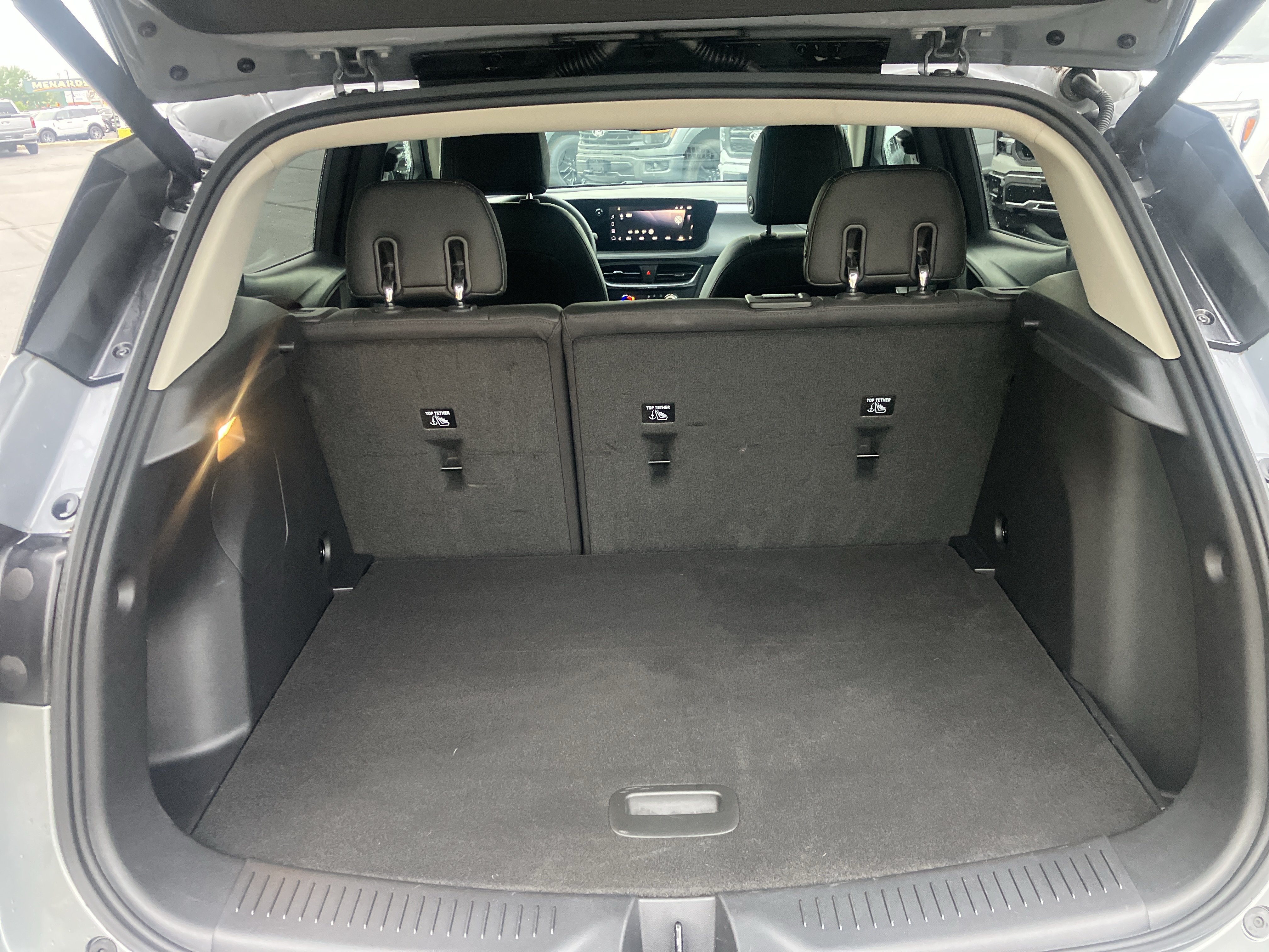 Used 2025 Buick Encore GX Preferred FWD image 12