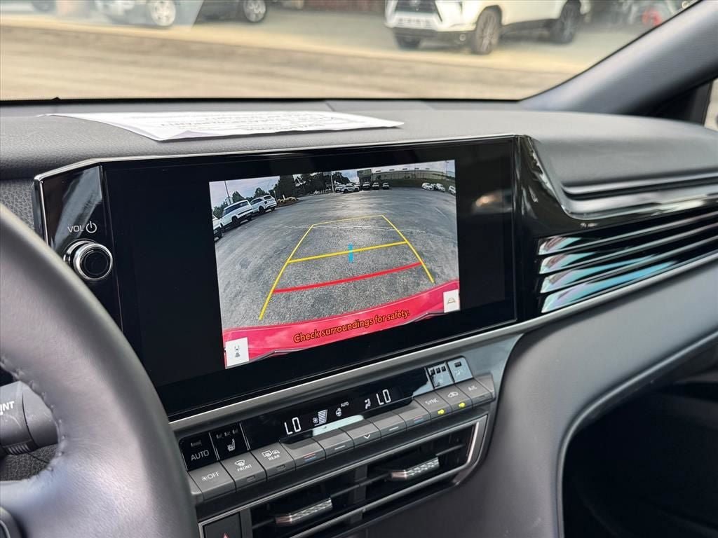 Used 2025 Toyota Camry XSE FWD image 28