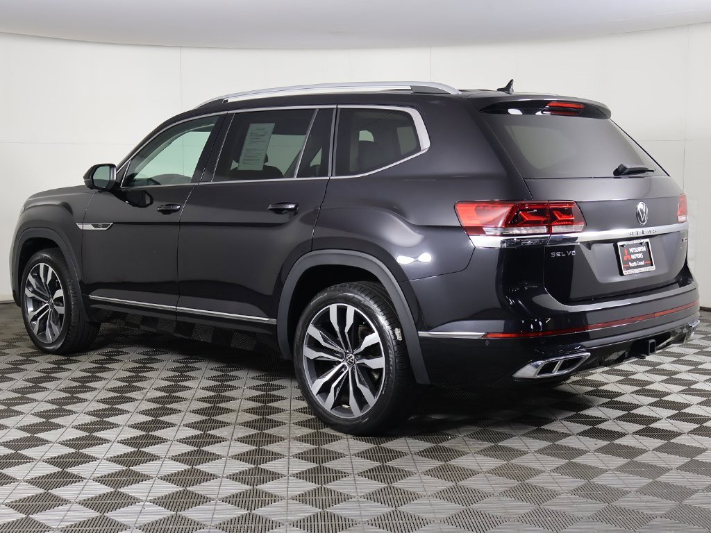 Used 2022 Volkswagen Atlas SEL Premium image 12