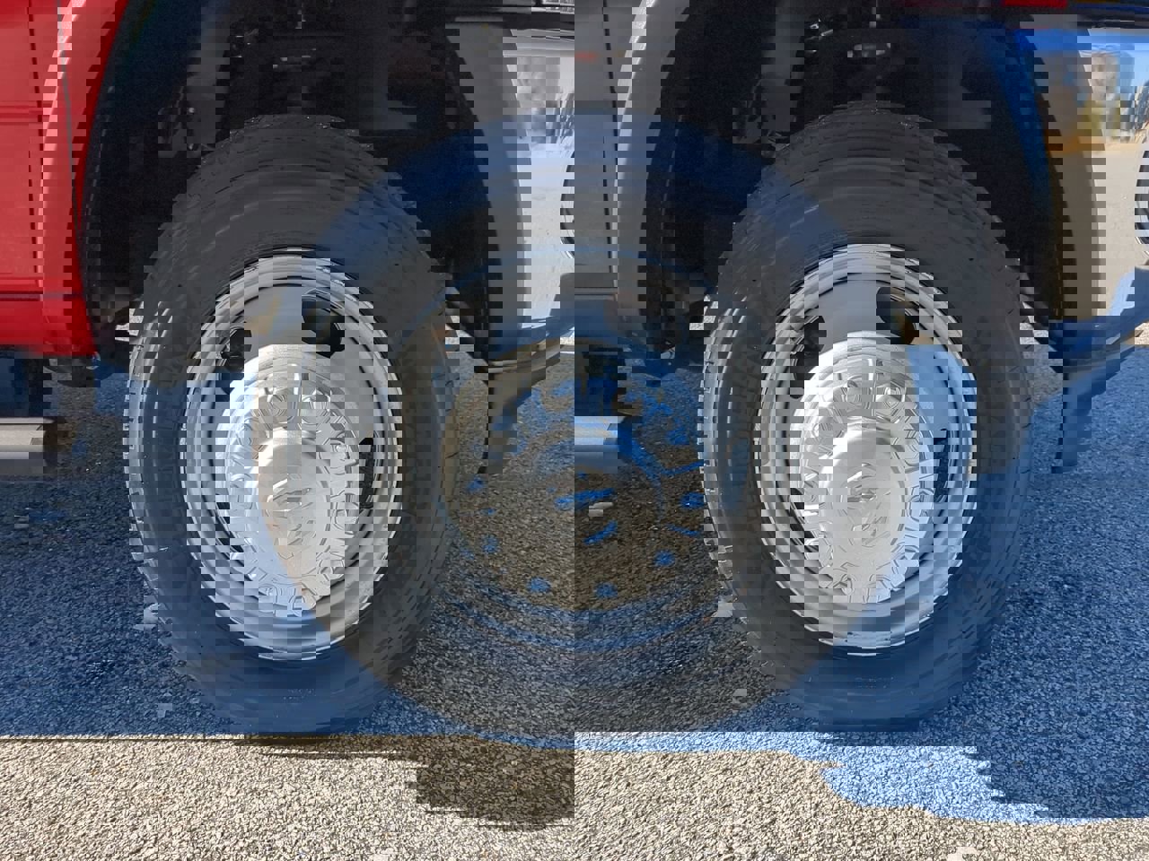 Used 2021 RAM 5500 Tradesman w/ Chrome Appearance Group image 9