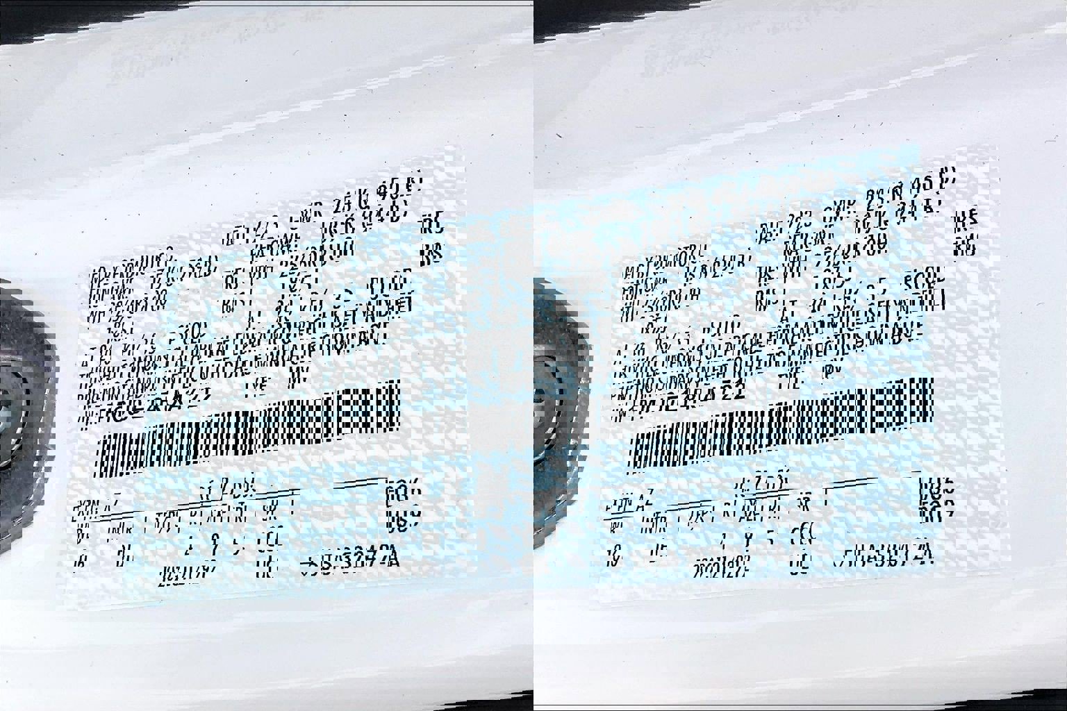 New 2024 Ford Escape SE w/ PHEV Premium Package image 13