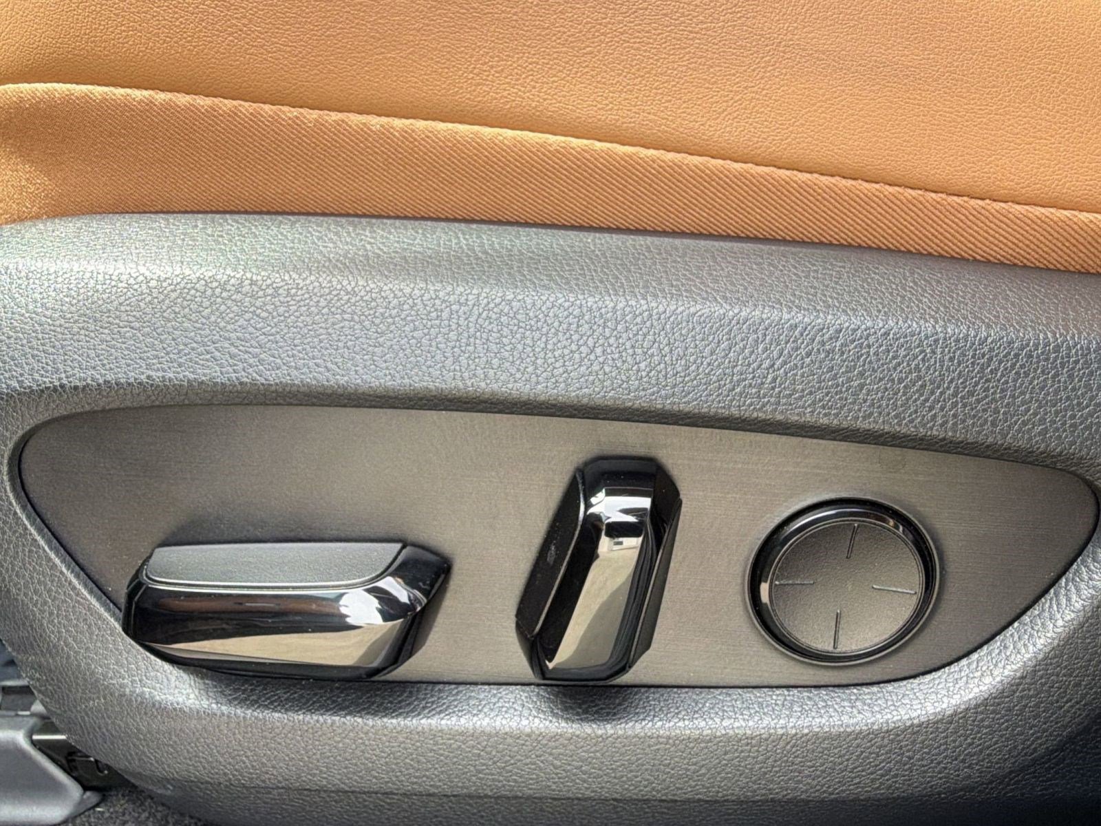 Used 2025 Lexus NX 450h+ AWD w/ Accessory Package (Z1) image 14