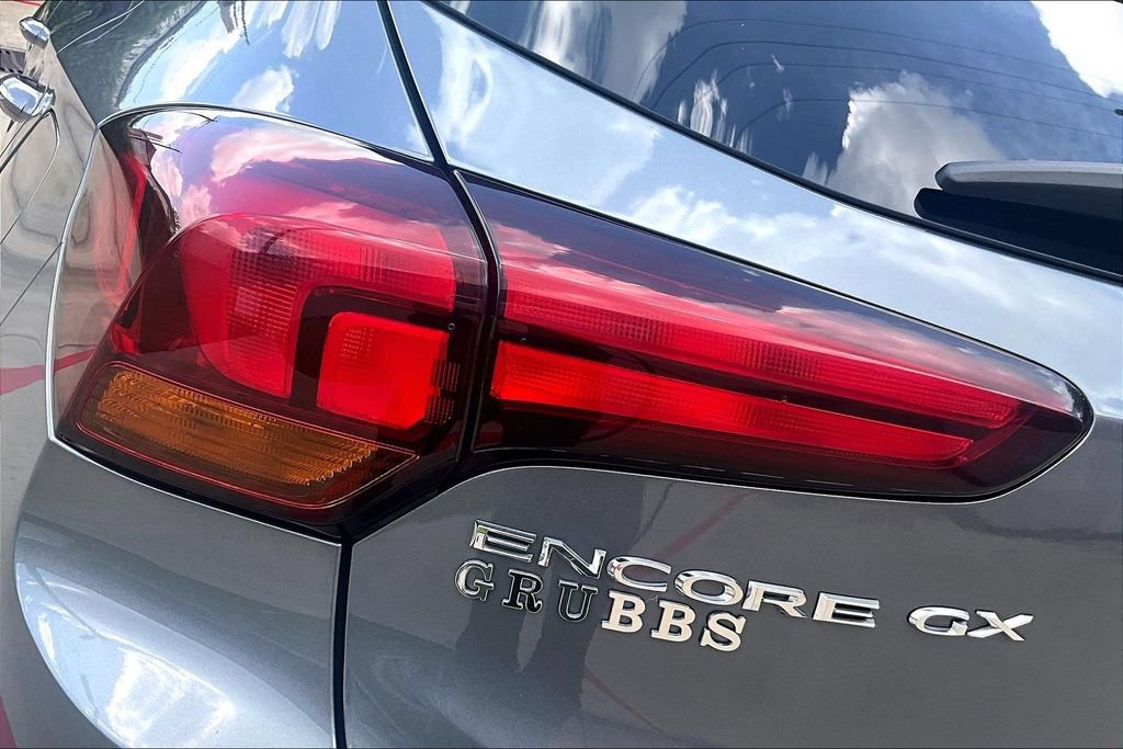 Used 2020 Buick Encore GX Preferred w/ Sport Touring Package FWD image 39