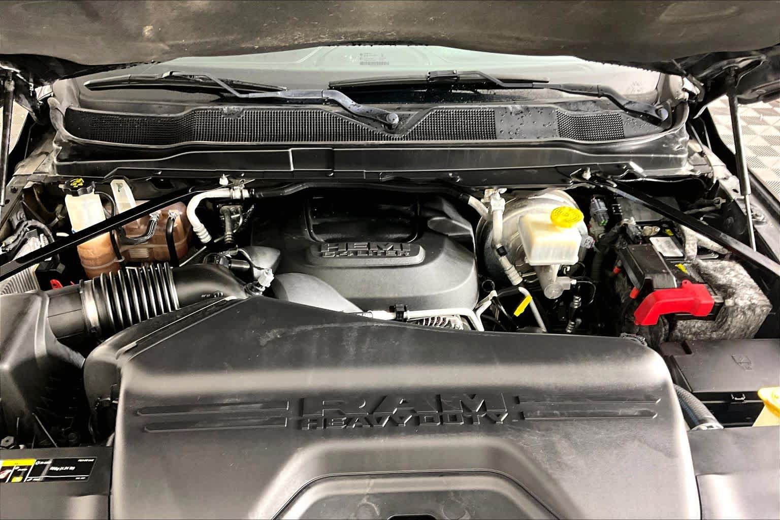 Used 2020 RAM 2500 Limited AWD/4WD image 29
