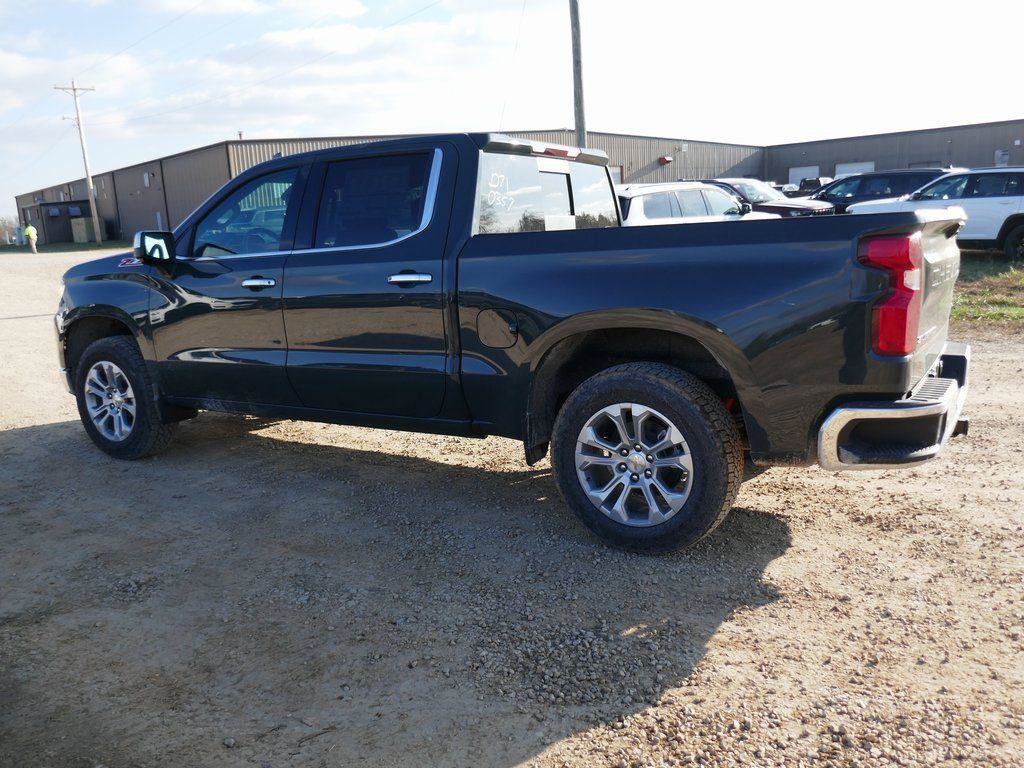 New 2026 Chevrolet Silverado 1500 LTZ w/ LTZ Premium Package image 7
