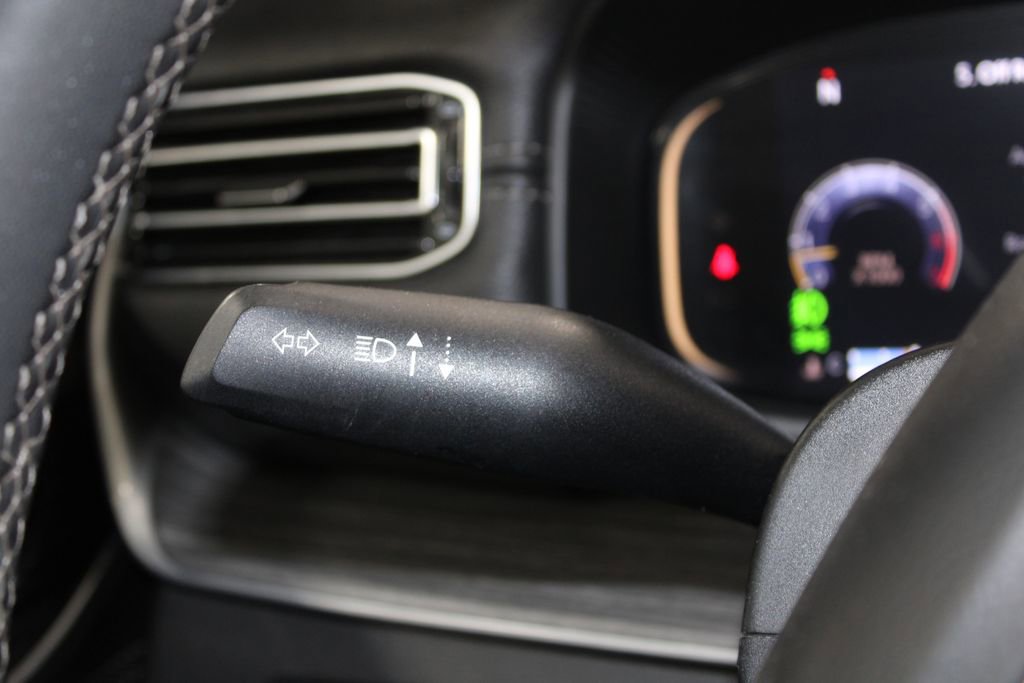 Used 2023 Jeep Wagoneer L Series II image 38