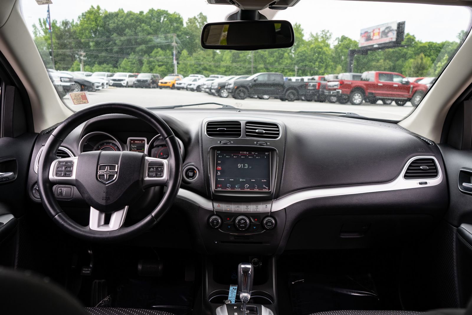 Used 2019 Dodge Journey SE w/ Safe & Sound Group FWD image 19