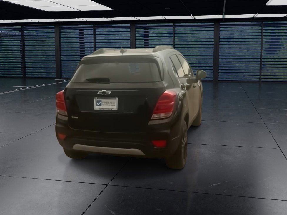 Used 2021 Chevrolet Trax LT w/ Redline Edition image 9