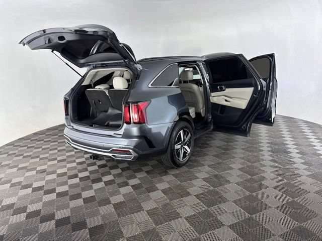 Used 2023 Kia Sorento S w/ Panoramic Sunroof Package FWD image 14
