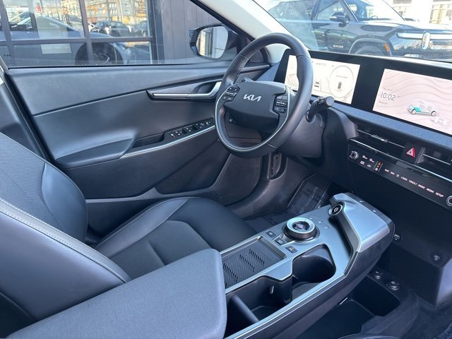 Used 2024 Kia EV6 Light image 12