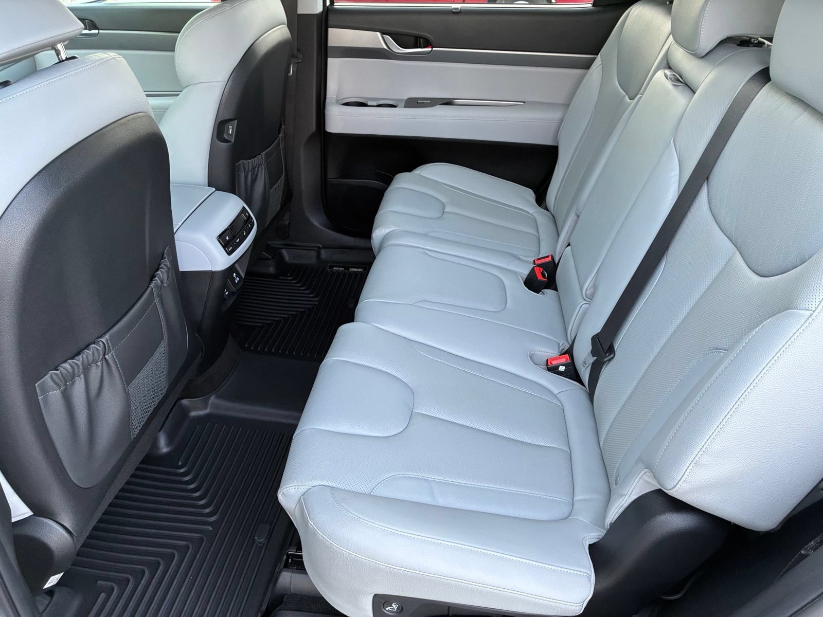 Used 2022 Hyundai Palisade SEL w/ 8P Bench Seat Package FWD image 15