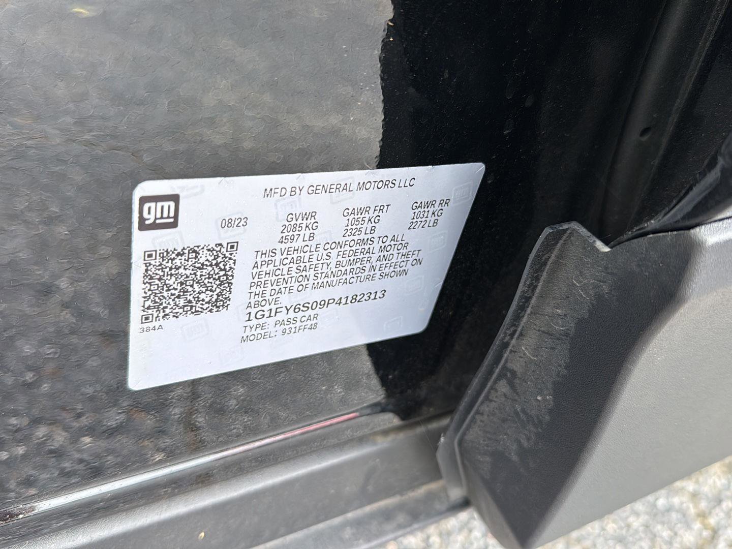 Used 2023 Chevrolet Bolt EUV LT w/ Comfort Package image 37