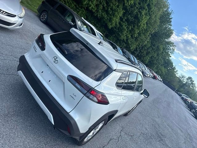 Used 2026 Toyota Corolla Cross LE w/ Moonroof Package AWD/4WD image 14
