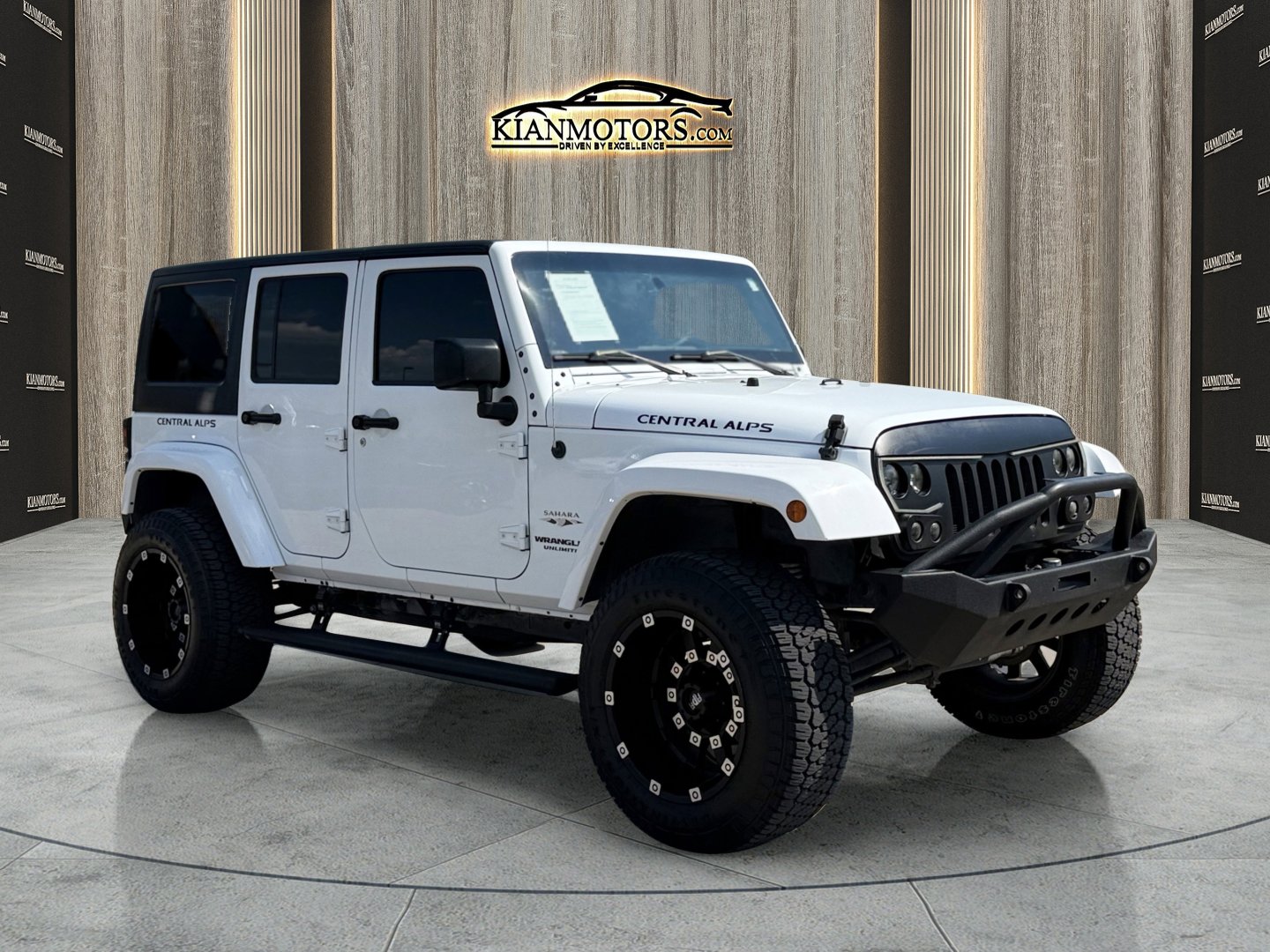 Used 2017 Jeep Wrangler Unlimited Sahara