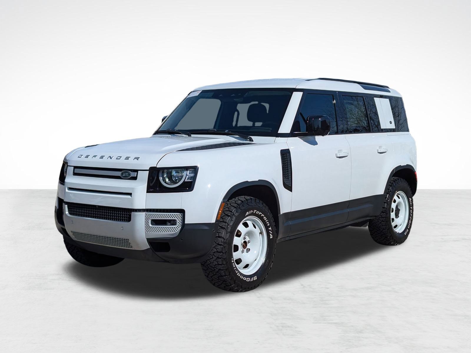 Used 2023 Land Rover Defender 110 image 1