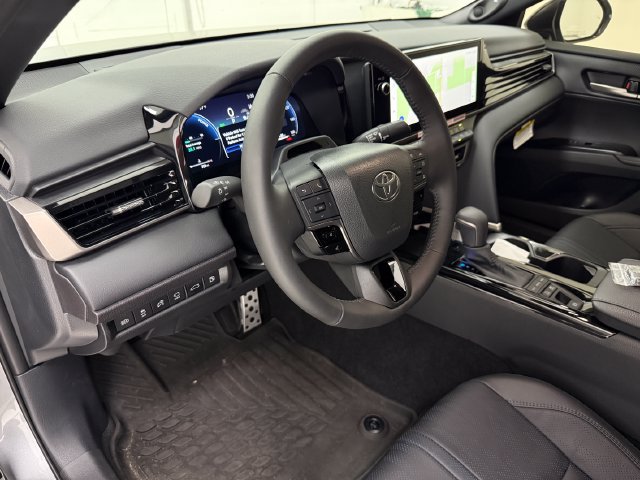 Used 2026 Toyota Camry XSE w/ Premium Plus Package FWD image 8