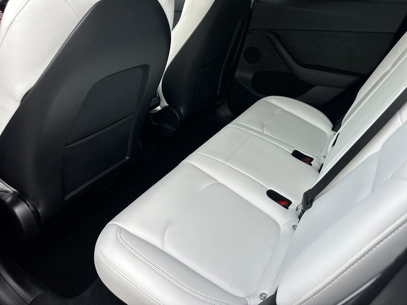 Used 2023 Tesla Model Y Long Range image 11