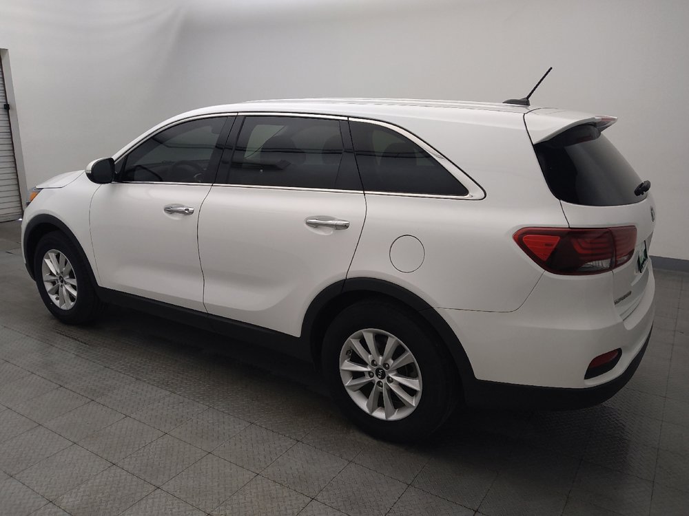 Used 2020 Kia Sorento L FWD image 3