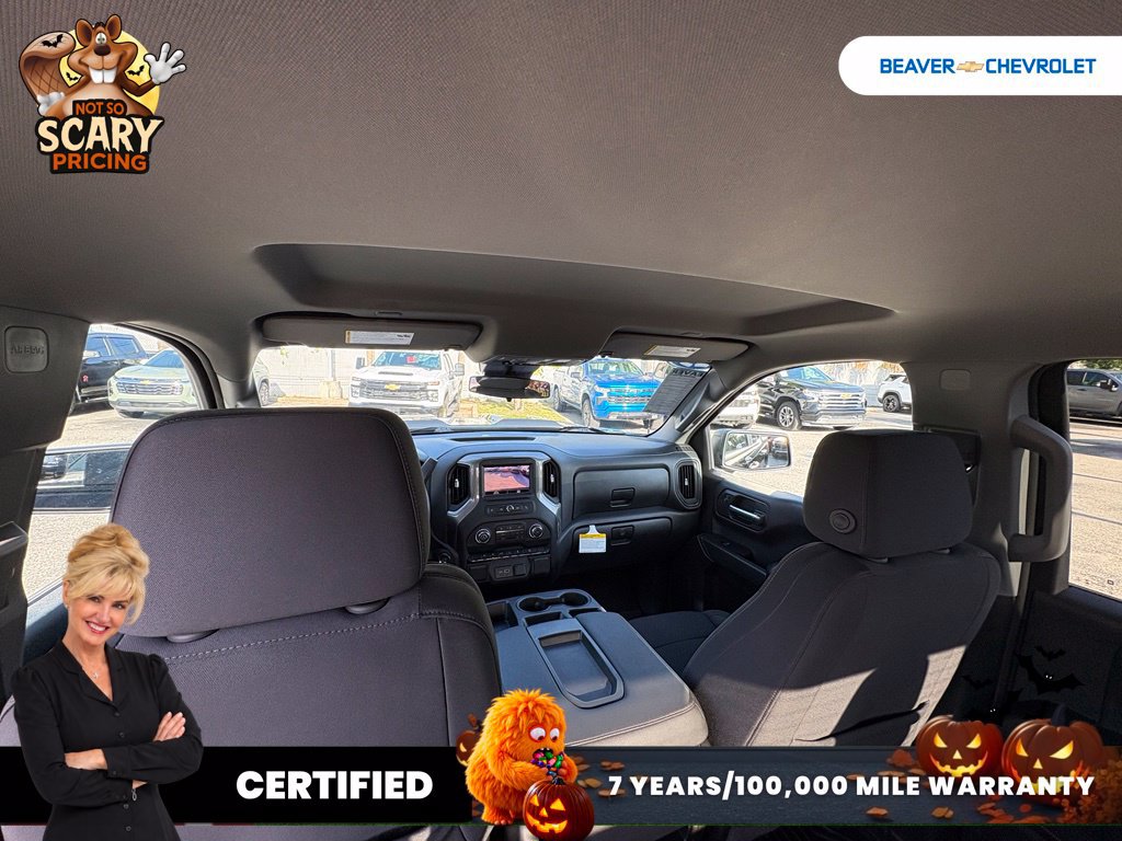 Used 2025 Chevrolet Silverado 1500 Custom Trail Boss w/ Dark Appearance Package AWD/4WD image 15