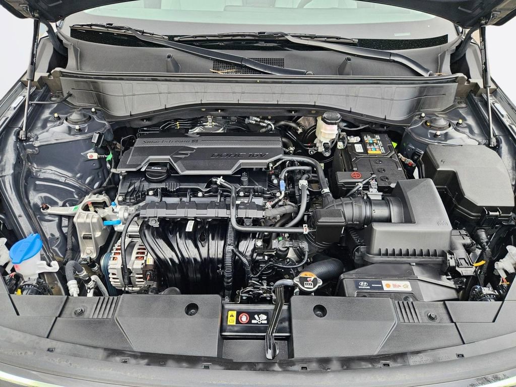Certified 2025 Hyundai Kona SEL image 32