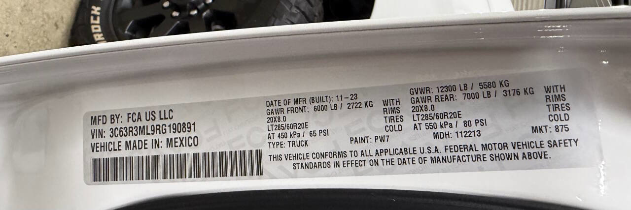 Used 2024 RAM 3500 Laramie w/ Night Edition image 21