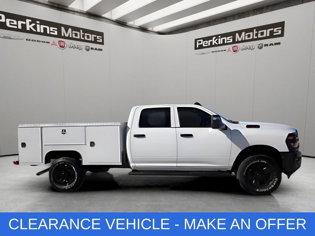New 2026 RAM 2500 Tradesman AWD/4WD image 10