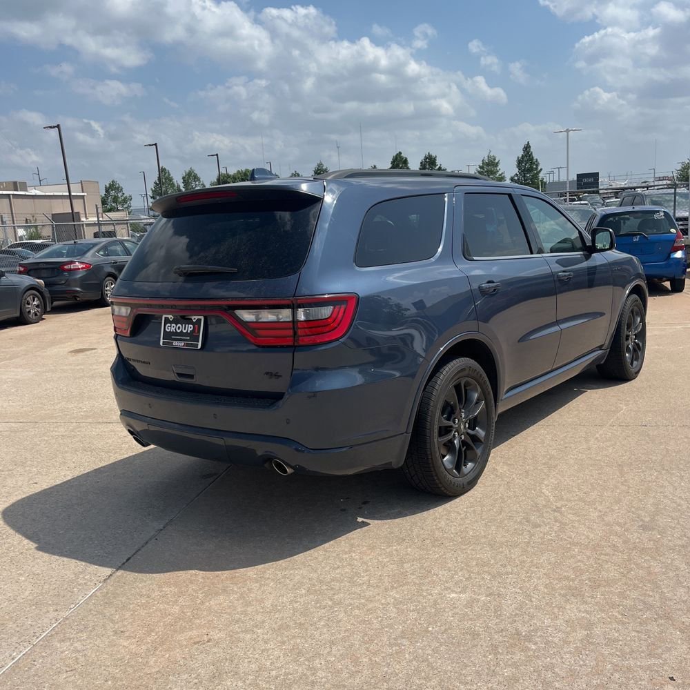 Used 2021 Dodge Durango R/T w/ Blacktop Package AWD/4WD image 3