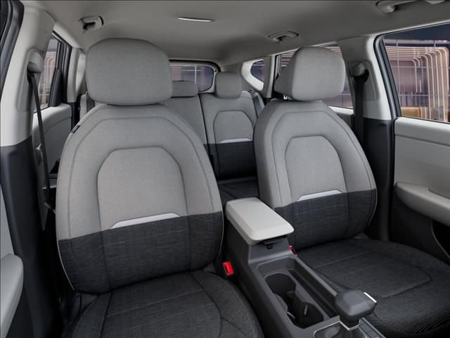 New 2027 Kia Seltos LX FWD image 15