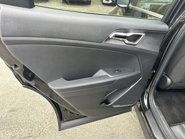 Certified 2025 Kia Sportage LX image 26