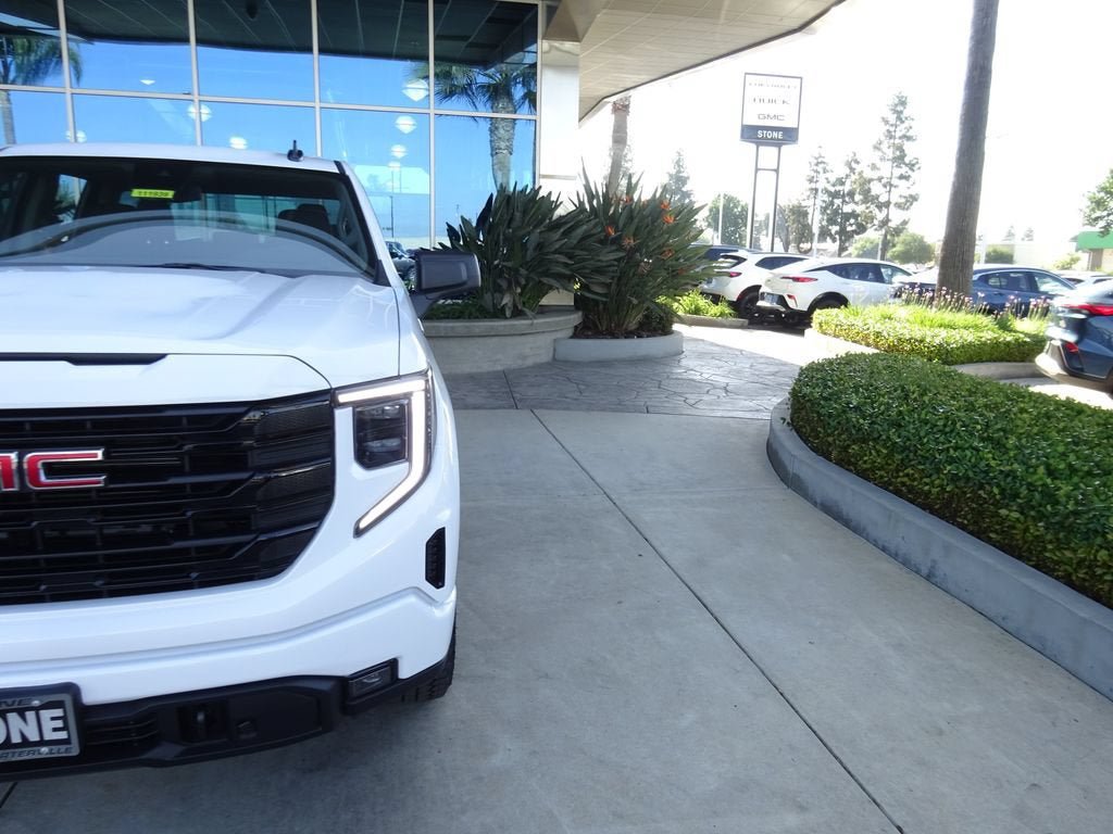 New 2026 GMC Sierra 1500 Elevation AWD/4WD image 30