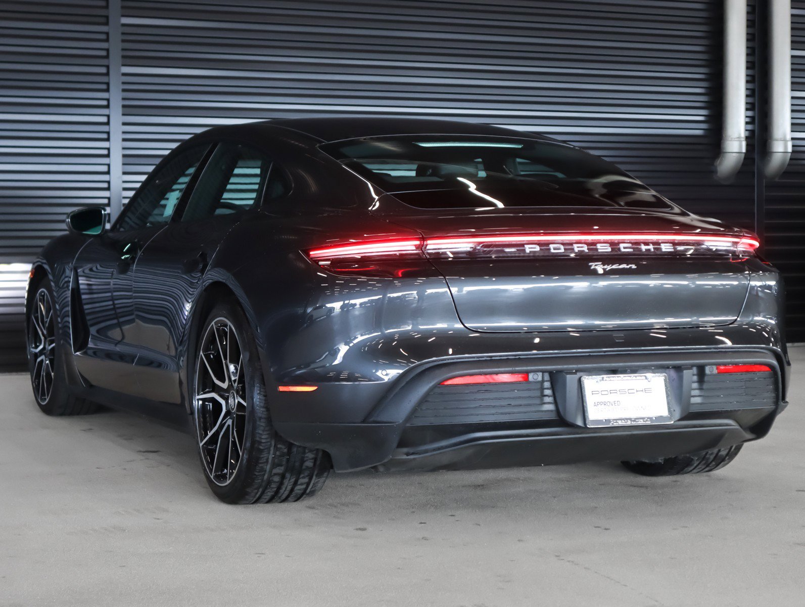 Certified 2024 Porsche Taycan image 3