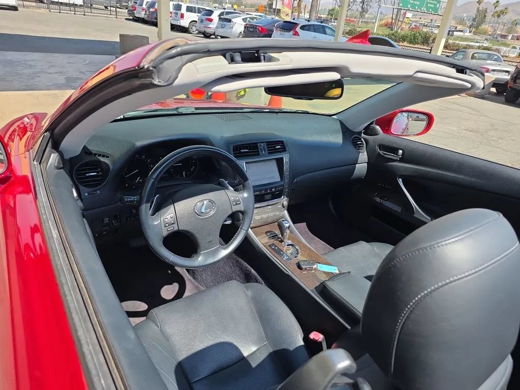 Used 2010 Lexus IS 350C RWD image 44
