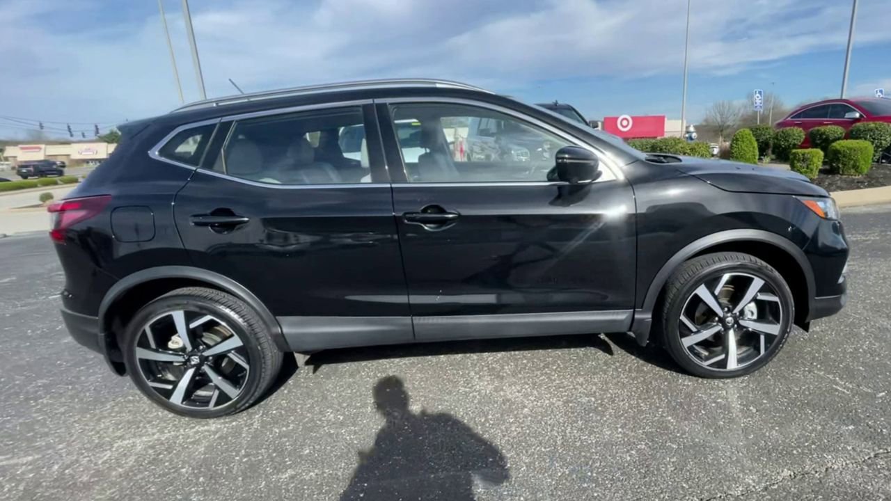 Used 2022 Nissan Rogue Sport SL AWD/4WD image 8