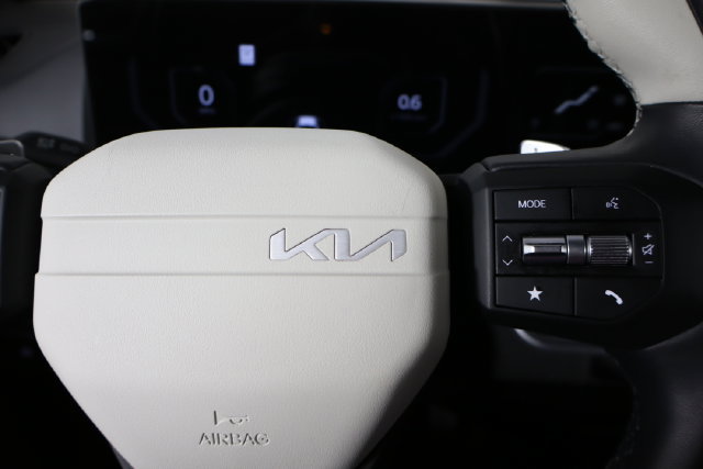 Used 2025 Kia K4 GT-Line Turbo FWD image 10