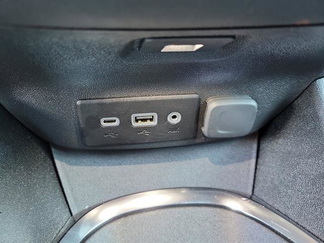 Used 2025 Chevrolet Malibu LT image 14