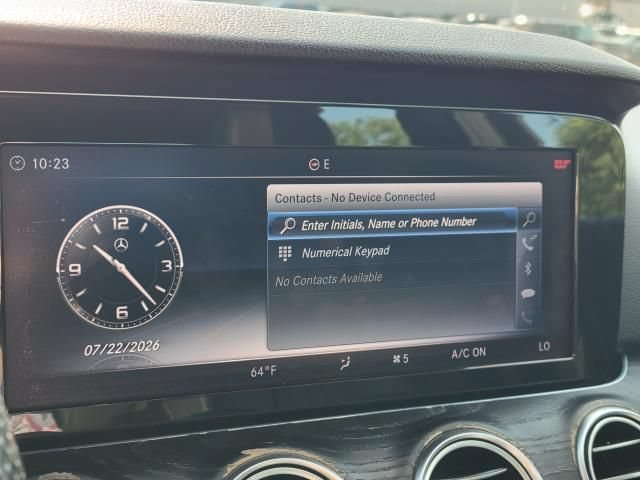 Used 2018 Mercedes-Benz E 400 4MATIC Sedan image 25