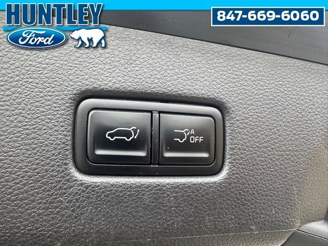Used 2025 Kia Carnival SX w/ SX Dark Edition Package image 12