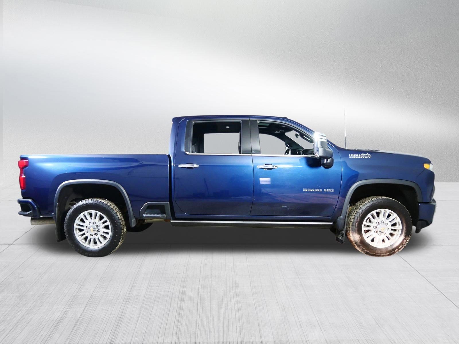 Used 2022 Chevrolet Silverado 3500 High Country w/ Z71 Off-Road Package image 8