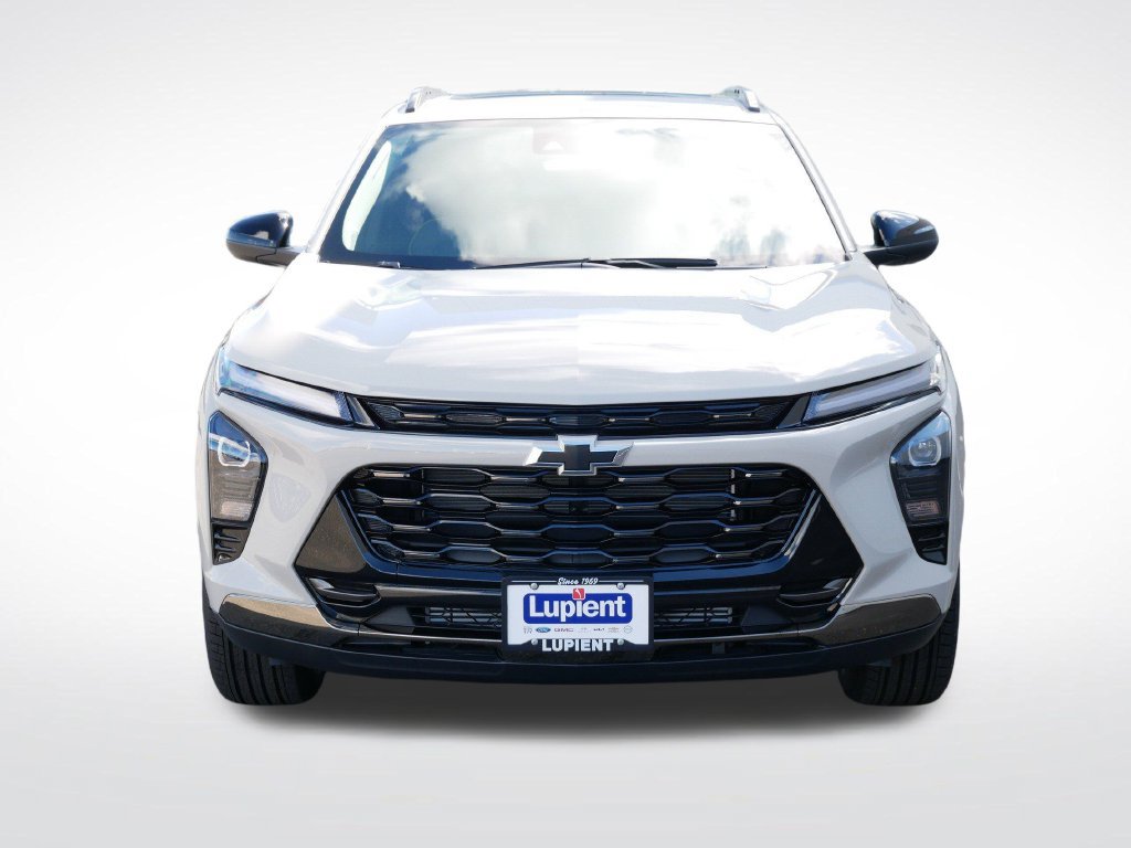 New 2026 Chevrolet Trax ACTIV w/ Sunroof Package FWD image 11