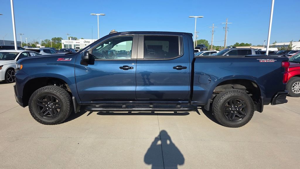 Used 2020 Chevrolet Silverado 1500 LT Trail Boss image 2
