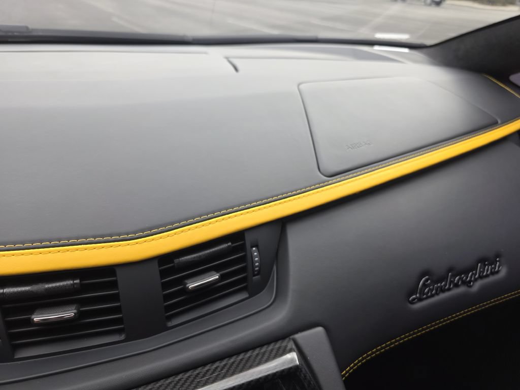 Used 2018 Lamborghini Aventador S AWD/4WD image 53