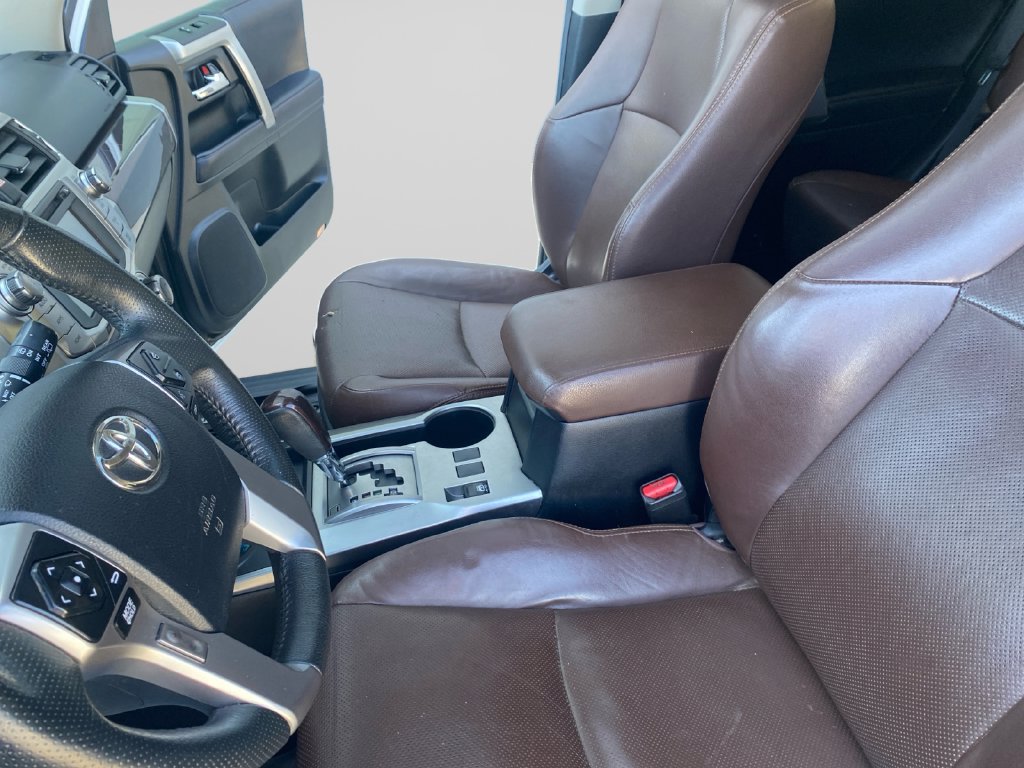 Used 2019 Toyota 4Runner Limited AWD/4WD image 21