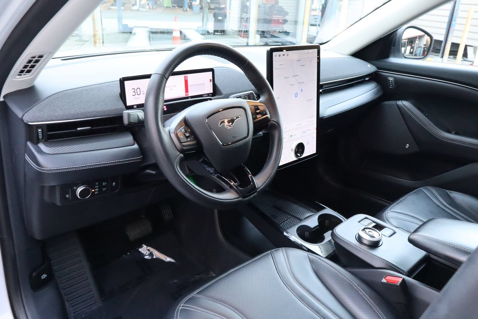 Used 2022 Ford Mustang Mach-E Premium RWD image 17