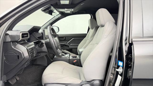Used 2025 Toyota Tacoma SR5 image 14
