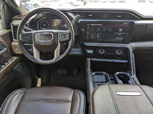 Used 2024 GMC Sierra 2500 Denali w/ Denali Reserve Package AWD/4WD image 16