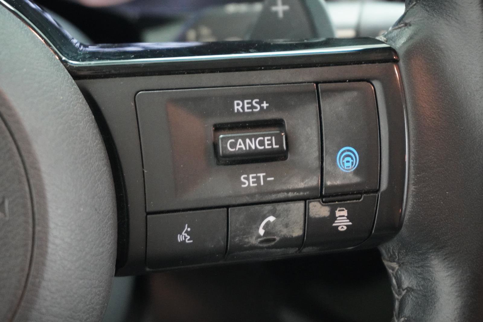 Used 2022 Nissan Pathfinder SL image 19