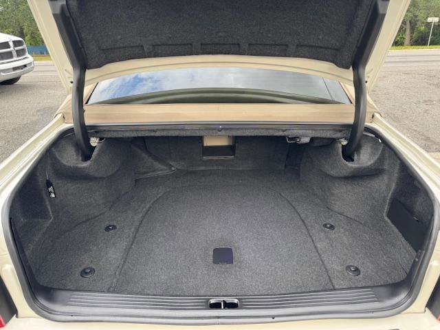 Used 2002 Cadillac De Ville Sedan w/ Comfort/Convenience Pkg image 20